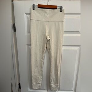 Athleta leggings softluxe tight cream pockets size S